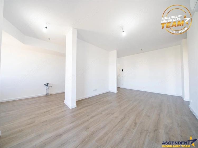 Apartament cu 2 camere semidecomandat în Lenin