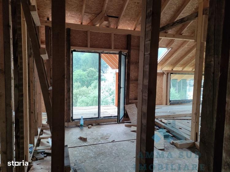 Casă cu 4 camere cu Teren 700 Mp în Furnica