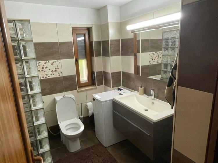 Casă individuală cu 5 camere cu Teren 1716 Mp în Gâlmeia