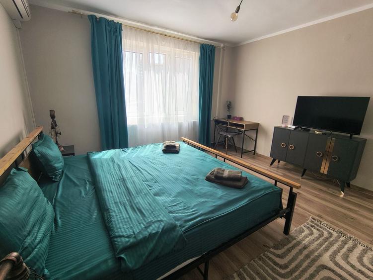 Garsonieră decomandată în P-ța Ovidiu