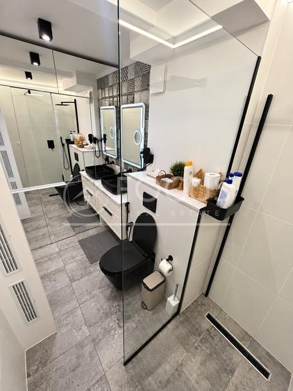 Apartament cu 2 camere semidecomandat, mobilat în Floreasca