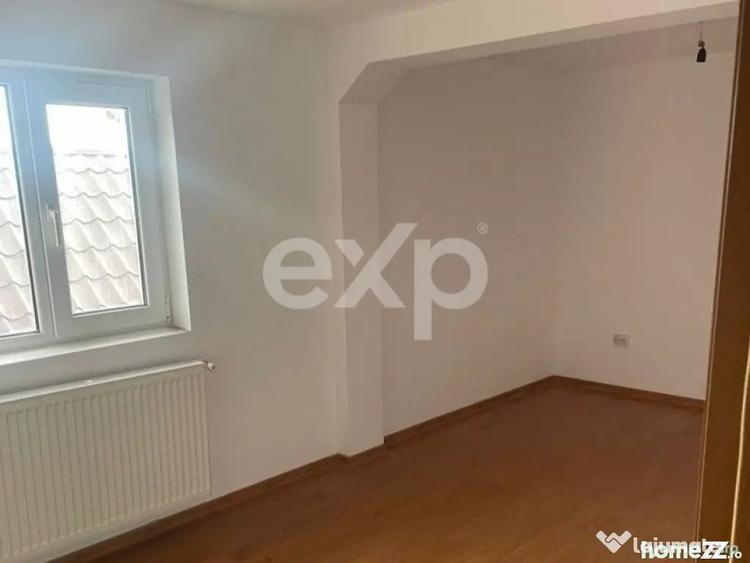 Casă cu 6 camere cu Teren 3646 Mp în Leontinești