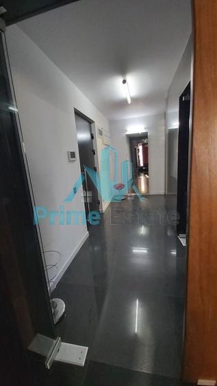Apartament cu 2 camere semidecomandat, mobilat în Plopilor