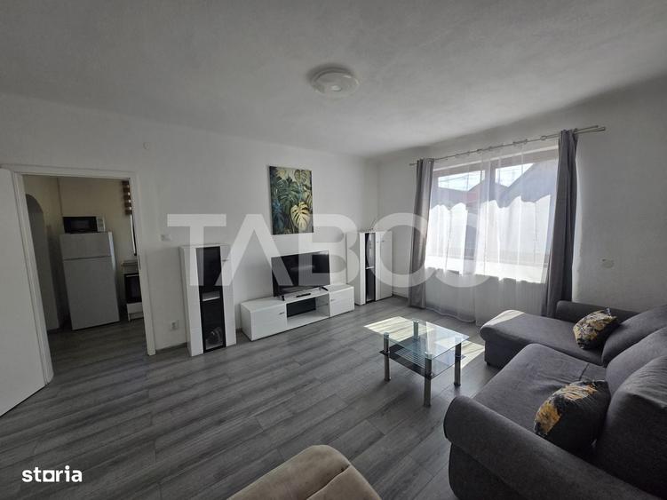 Casă cu 2 camere decomandat în Lazaret