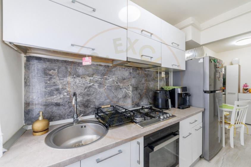 Apartament cu 2 camere semidecomandat în Trivale