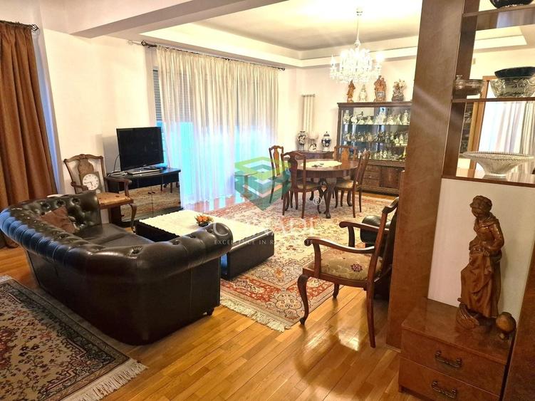 Apartament cu 2 camere semidecomandat, mobilat în Romană