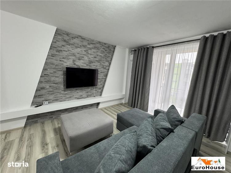 Apartament cu 3 camere decomandat în Ampoi 3