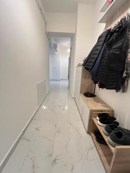 Apartament cu 3 camere decomandat, mobilat în Păcurari