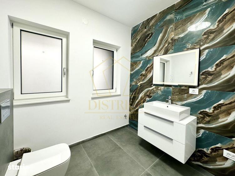 Casă cu 4 camere cu Teren 250 Mp în Săcălaz