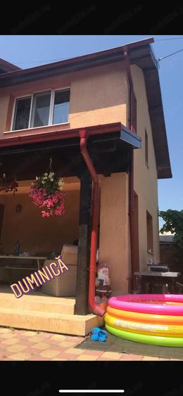 Casă cu Teren 300 Mp în Central