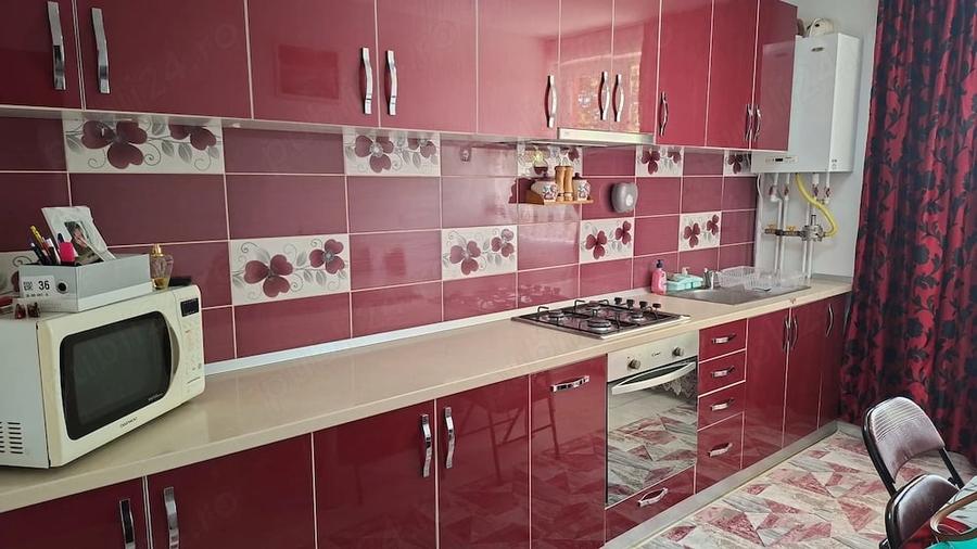 Apartament cu 2 camere decomandat în Calea Severinului