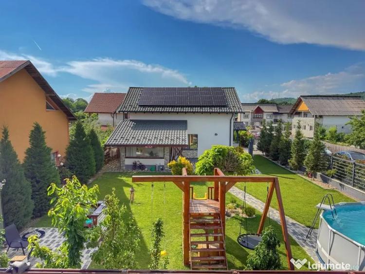 Casă cu 4 camere cu Teren 485 Mp în Ștefănești