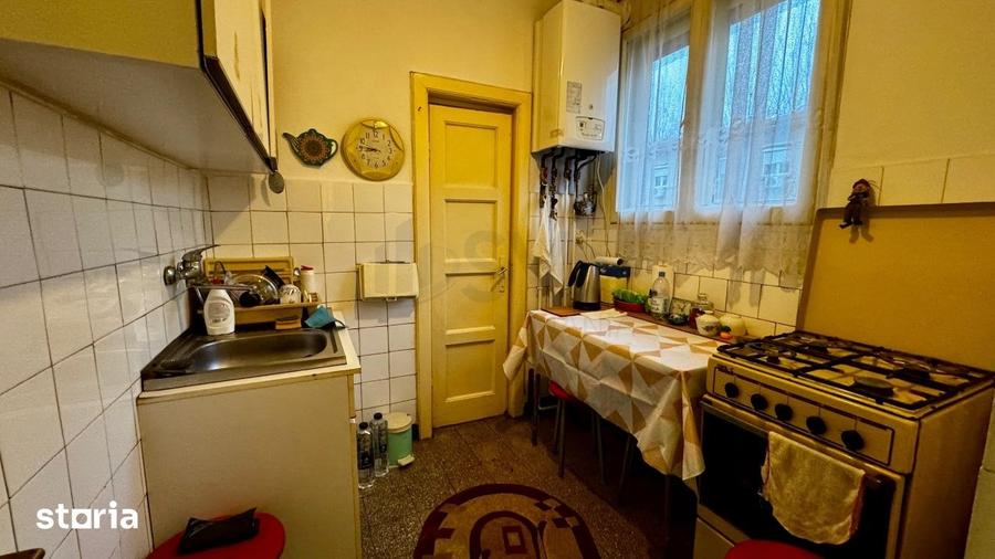 Apartament cu 2 camere decomandat, mobilat în Ferentari