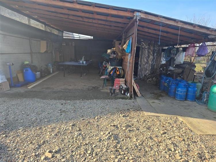 Casă individuală cu 2 camere cu Teren 2489 Mp în Homorog
