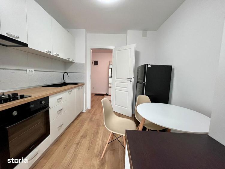 Apartament cu 2 camere decomandat, mobilat în Galata
