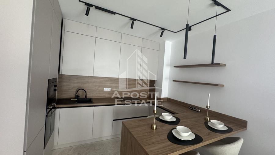 Apartament cu 2 camere semidecomandat în Torontalului