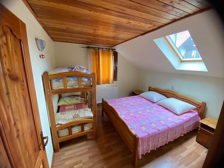 Casă individuală cu 4 camere cu Teren 800 Mp în Beliș