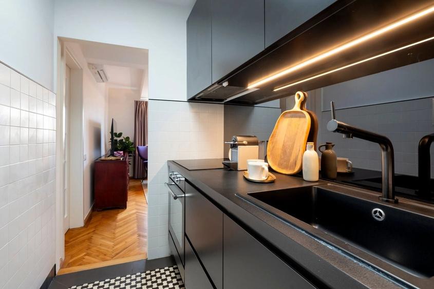 Apartament cu 2 camere în P-ța Universității