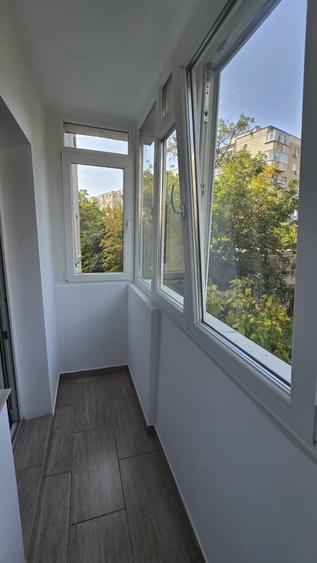 Apartament cu 4 camere decomandat în Lacul Tei