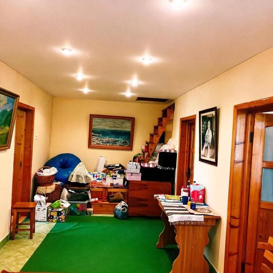 Casă cu 4 camere cu Teren 3400 Mp în Bălăbănești
