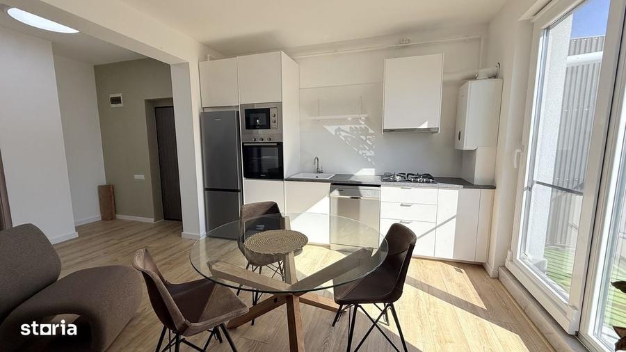 Apartament cu 2 camere decomandat în Central