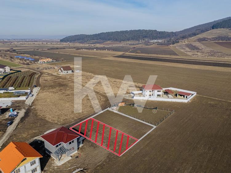 Teren Construcții intravilan de 585 mp, în Sânpetru