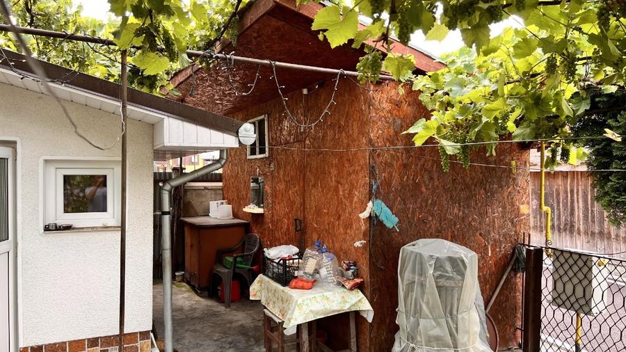 Casă individuală cu 2 camere cu Teren 272 Mp în Central