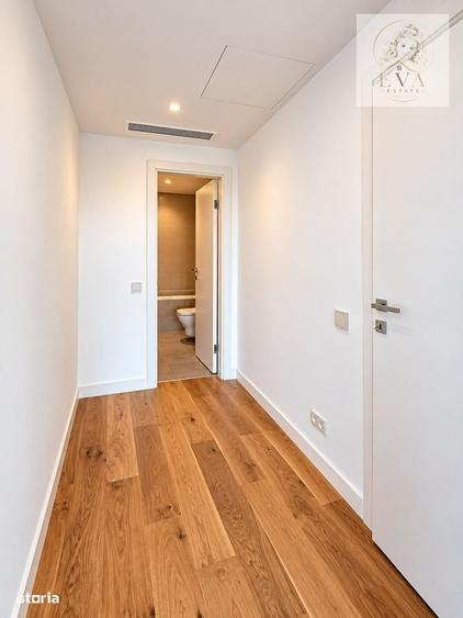 Apartament cu 3 camere semidecomandat în Străulești