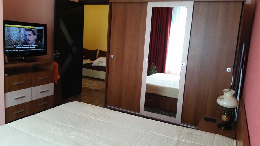 Apartament cu 2 camere decomandat în UTA
