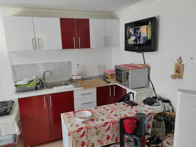 Casă cu 2 camere cu Teren 1900 Mp în Chergheș