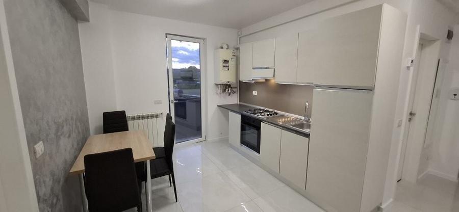 Apartament cu 3 camere în Burdujeni
