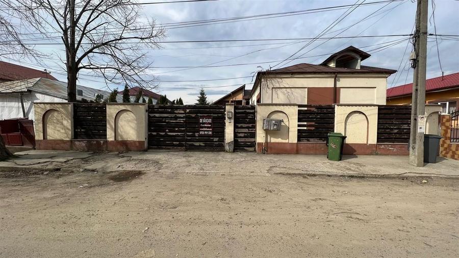 Casă individuală cu 4 camere cu Canalizare în Obor