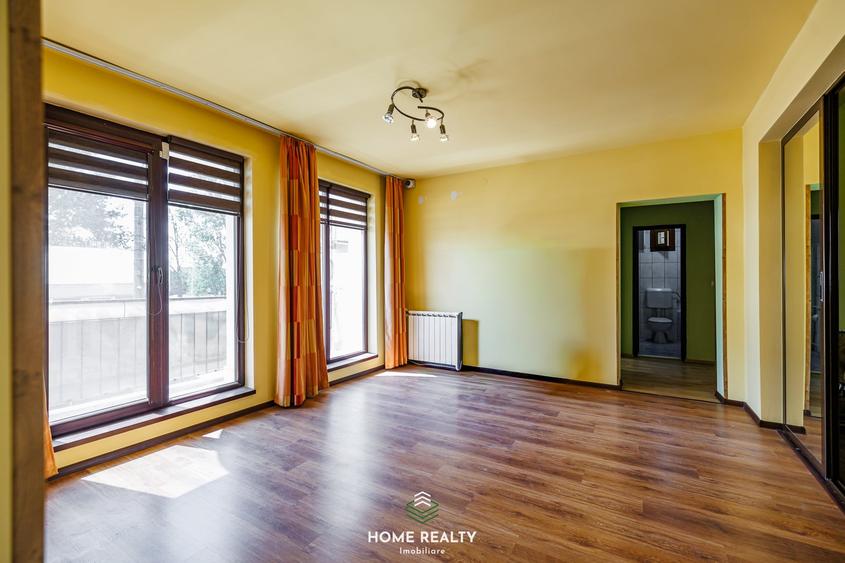 Casă cu 11 camere cu Canalizare în Lugoj