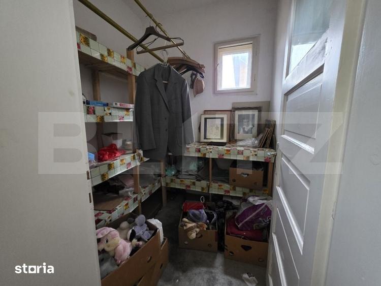 Casă cu 6 camere cu Teren 845 Mp în Solidarității