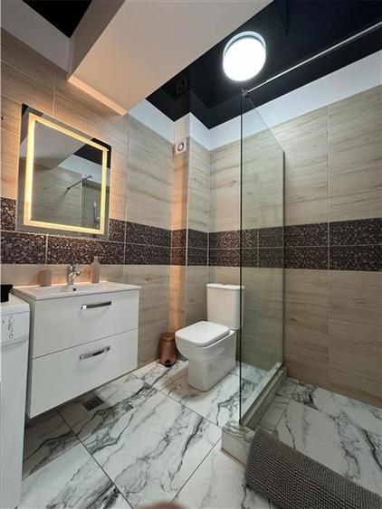 Apartament cu 2 camere decomandat, mobilat în Exterior Vest