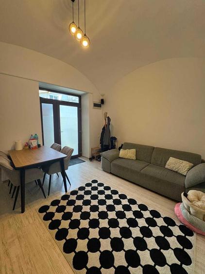 Apartament cu 2 camere decomandat în Dosu Bricii