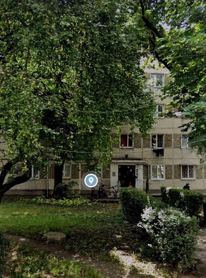 Garsonieră decomandată în Central
