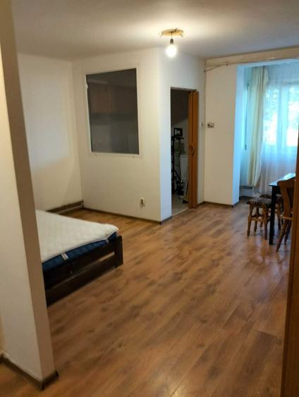 Garsonieră decomandată în Bârgău