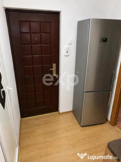 Apartament cu 2 camere decomandat în Trivale