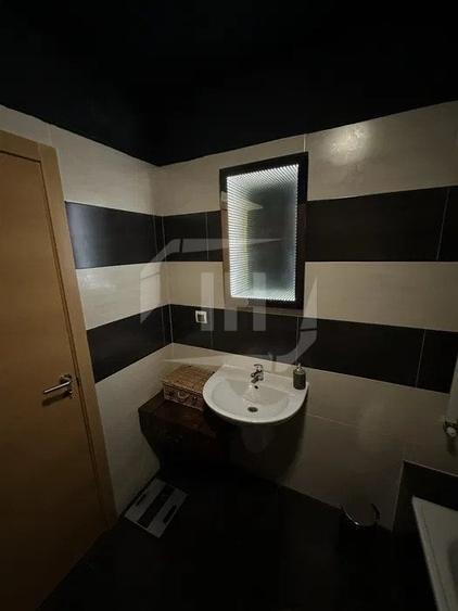 Apartament cu 2 camere semidecomandat, mobilat în Gheorgheni