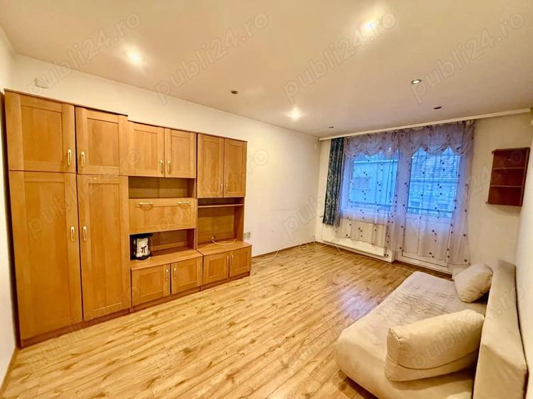 Apartament cu 2 camere decomandat în Semicentral