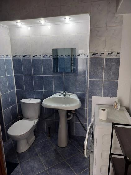 Apartament cu 3 camere decomandat în 1 Mai