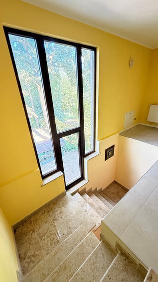 Casă individuală cu 4 camere cu Canalizare în Satulung