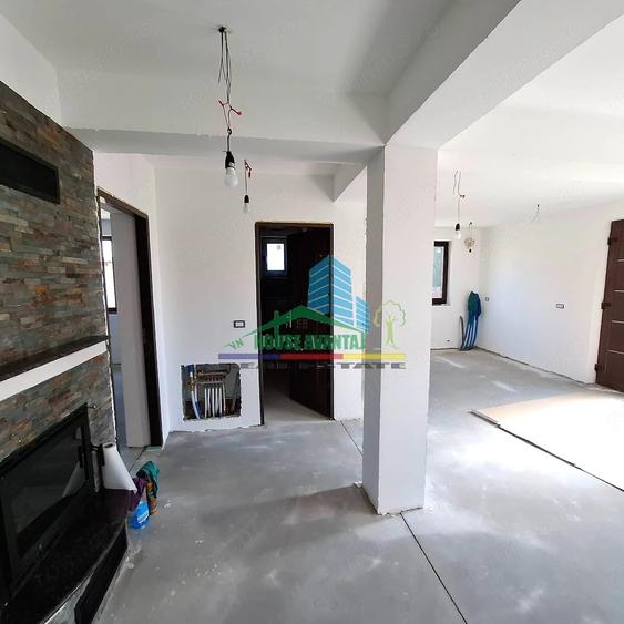 Casă cu Teren 500 Mp în Vest