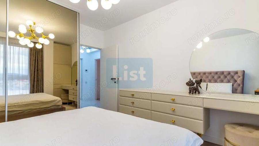 Apartament cu 3 camere semidecomandat în Nord