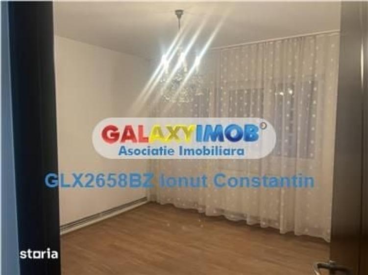 Apartament cu 3 camere decomandat în Central