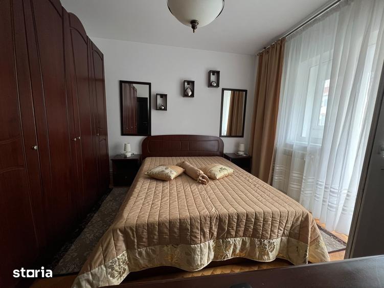 Apartament cu 2 camere decomandat în Delfinariu