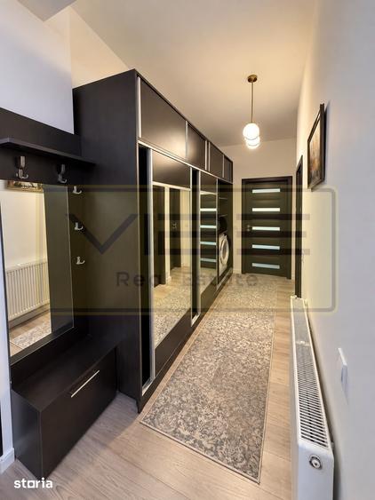 Apartament cu 3 camere, mobilat în Păcurari