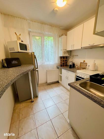 Apartament cu 2 camere decomandat în Mircea cel Bătrân