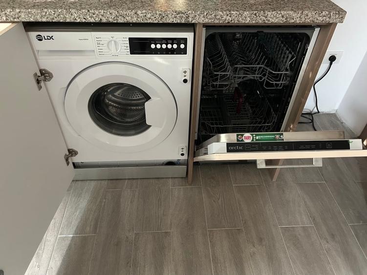Apartament cu 2 camere semidecomandat, mobilat în Nord